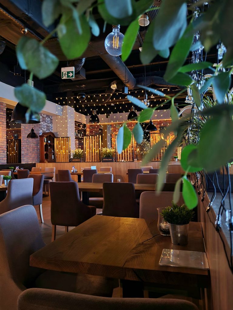 Zdjęcia Restauracja Dębowa - zdjęcie 2