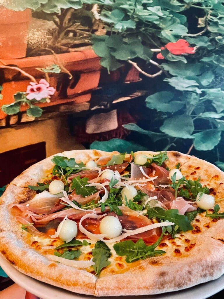 Zdjęcia Pizzeria Czerwony Pomidor - zdjęcie 5